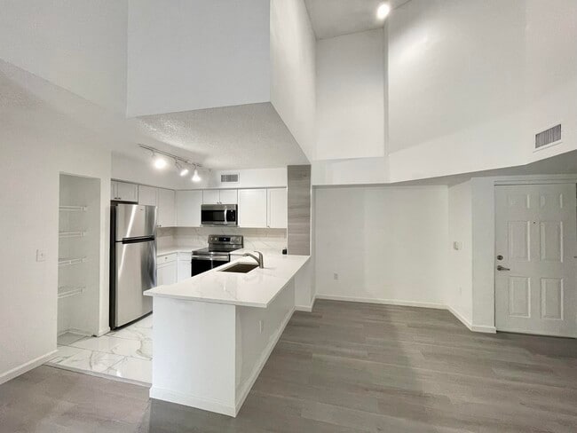 Photo - 7832 Sonoma Springs Cir Condo Unit 203