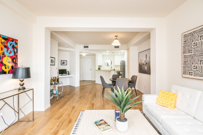Building Photo - 350 K St Unit 415 Rental