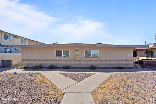 Building Photo - 6621 West Myrtle Ave Unit 3 Rental