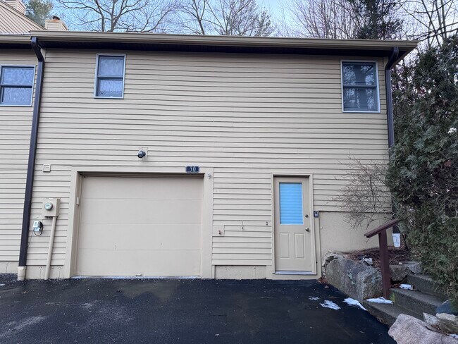 Photo - 30 E Bluff Rd