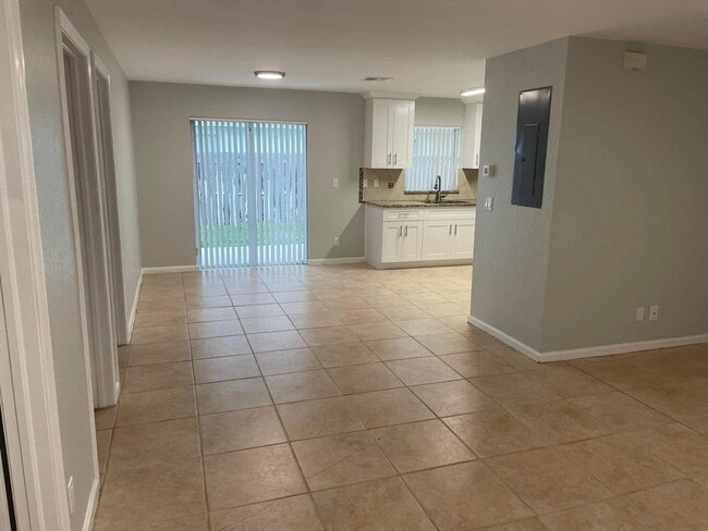 Photo - 2725 Prairie Ln