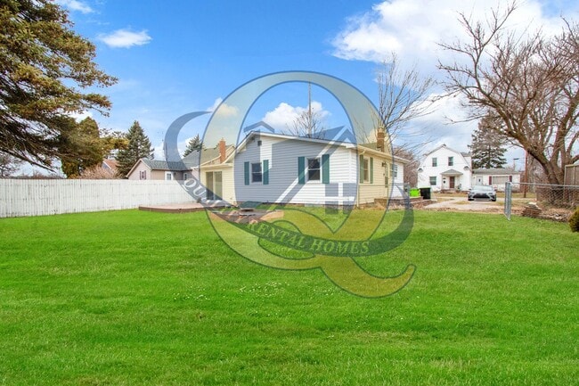 Photo - Available Now! Swartz Creek Schools!