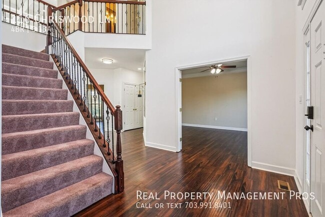 Photo - 116 Chriswood Ln