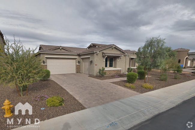 Building Photo - 3690 E Alfalfa Dr Rental