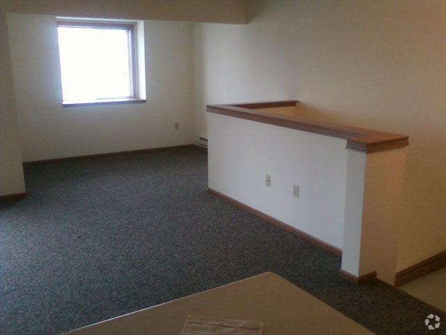 Lakeview Meadow Apartments - Lakeview Meadow Apartments