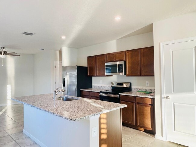 Photo - 106 Pummelo Pl