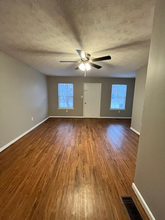 Photo - Stunning 2-bedroom, 2.5-bathroom townhouse