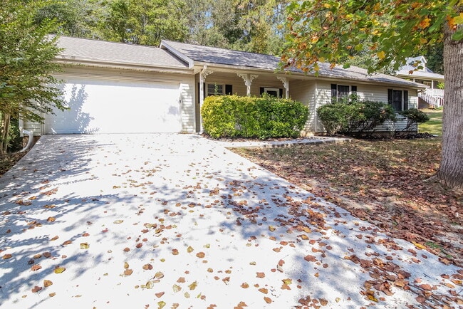 Photo - 3010 Randolph Ct NE