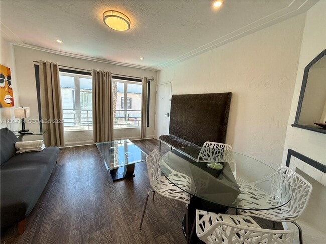 Photo - 1542 Jefferson Ave Unidad 6