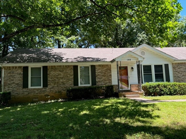 Photo - 171 W Regent Dr