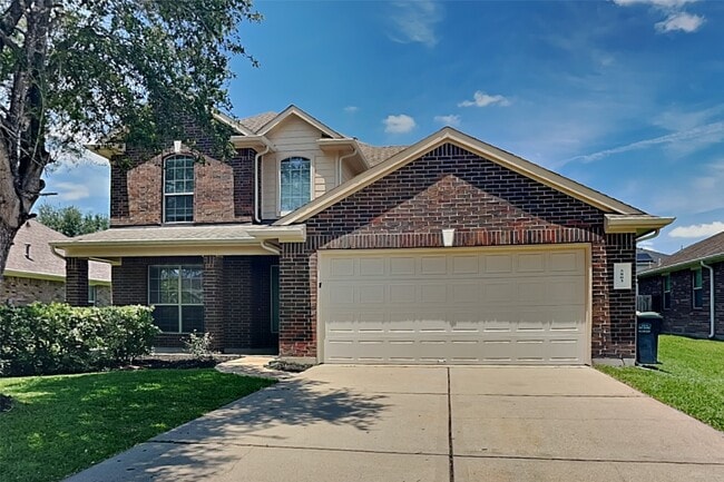 Building Photo - 5803 Village Grove Dr