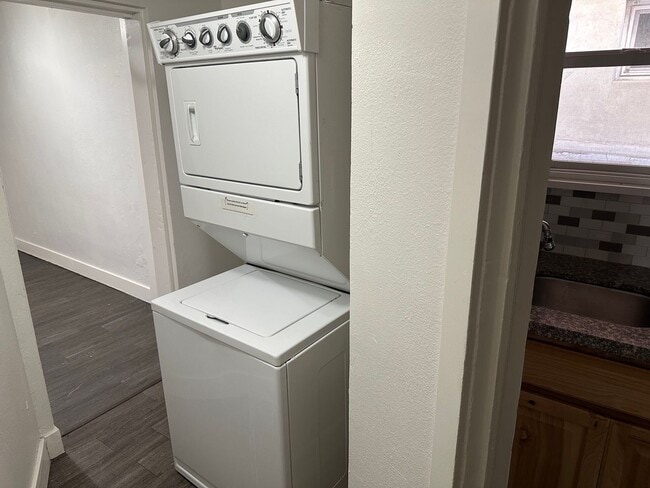 Photo - 340 S University St Unit 340-B2