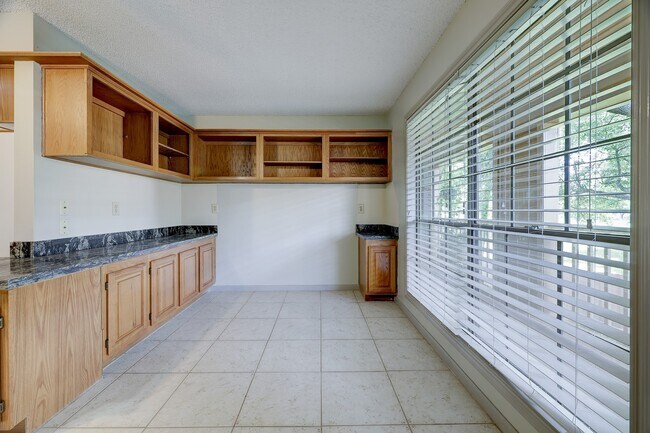 Photo - 1311 Antoine Dr Unit 146