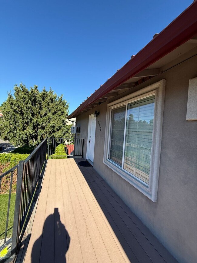 Photo - Updated 2-Bedroom Condo West Richland