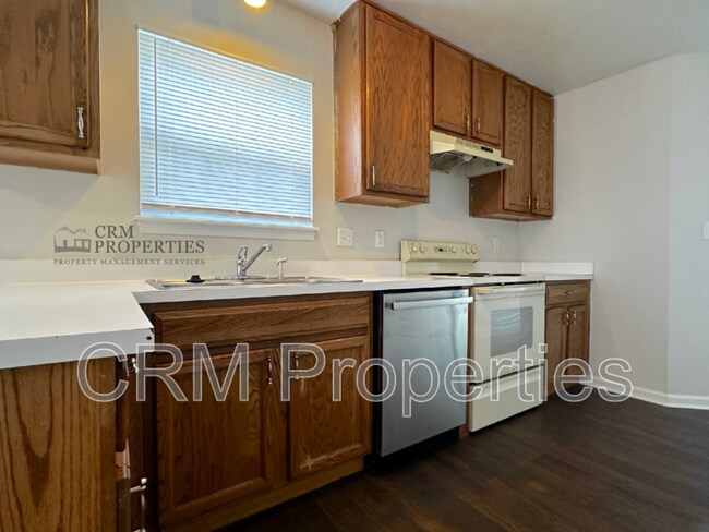 Photo - 7202 Parklake Cir