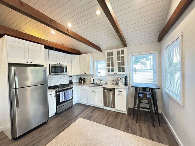 Photo - 326 Parker Rd