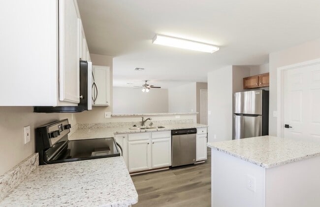 Photo - 3134 W Wayland Dr