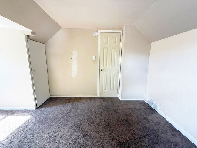 Photo - 3 BED 2 BATH BEAUTIFUL SINGLE FAMILY HOME IN CLEVELAND!