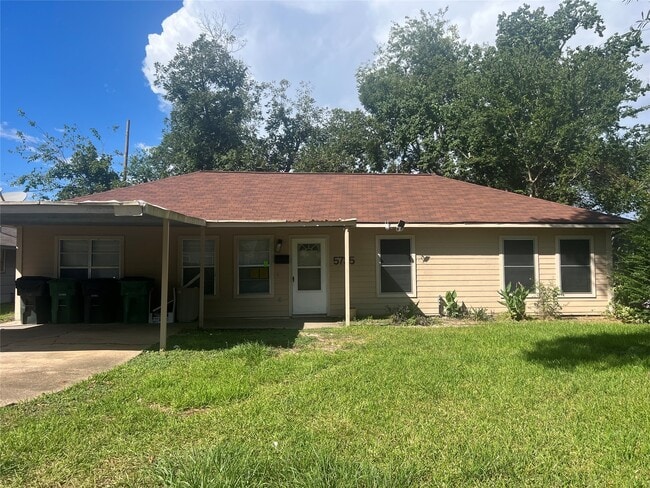 Building Photo - 5735 Kenilwood Dr Rental