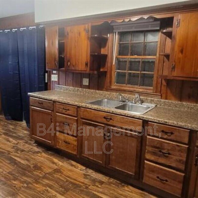 Photo - 2120 Milano Dr