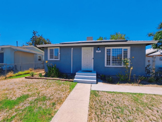Building Photo - 2-bedroom Single Family Home with Solar!
