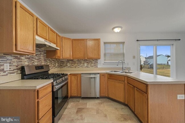 Photo - 175 Alton Ave