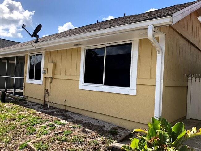 Photo - 732 Willow Dr