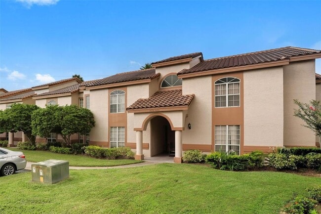 Building Photo - 4684 Pembrook Pl Unit I-205