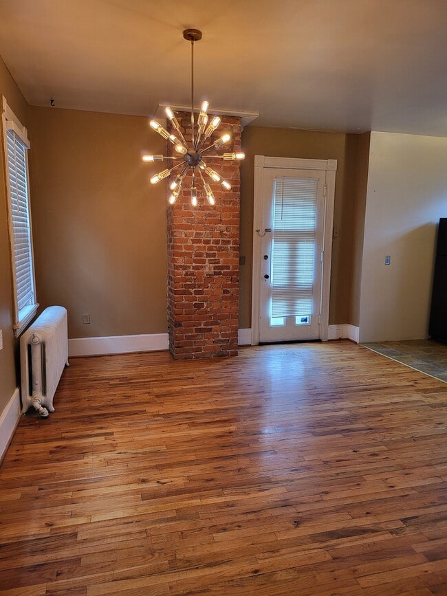 Photo - 376 Pearl St Unit Rear