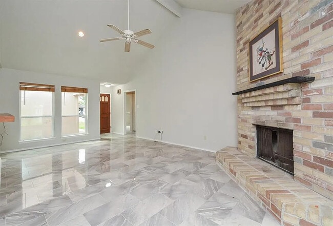 Photo - 11810 Glenwolde Dr