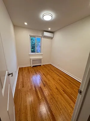 Photo - 99-39-99-65 65th Ave