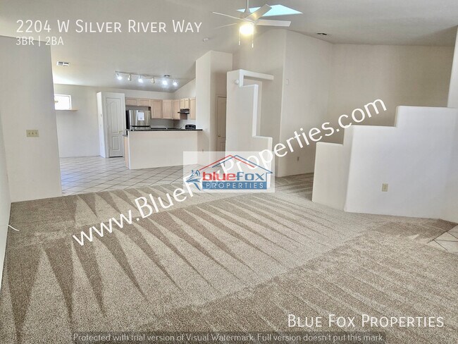 Photo - 2204 W Silver River Way