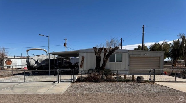 Building Photo - Charming Furnished 3-Bedroom Home in Willo...