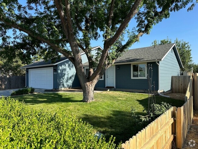 Building Photo - Charming Home with Fresh Upgrades!