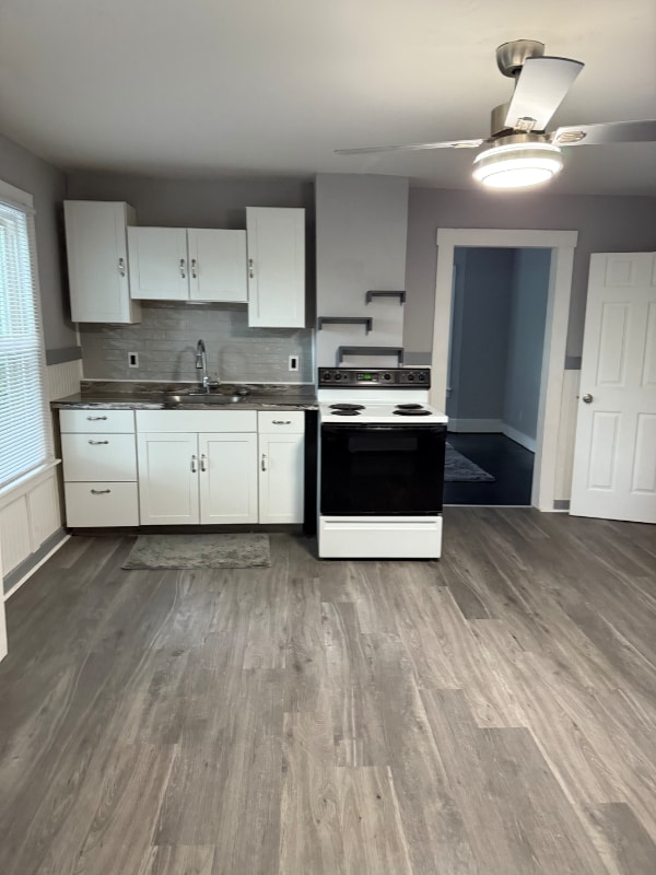 Photo - 2-12 Arch St