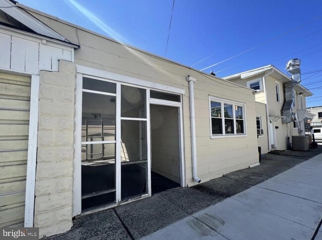 Photo - 10 5th Ave Unit 128