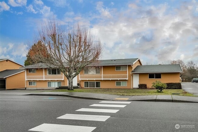 Photo - 1072 Mitchell Ave Unit D