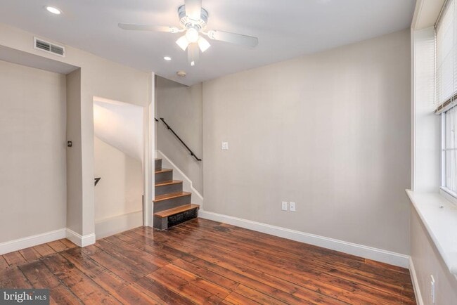 Photo - 953 N Randolph St