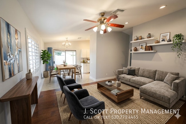 Photo - 135 W Ingram St