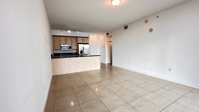 Photo - 79 SW 12th St Unit 1102