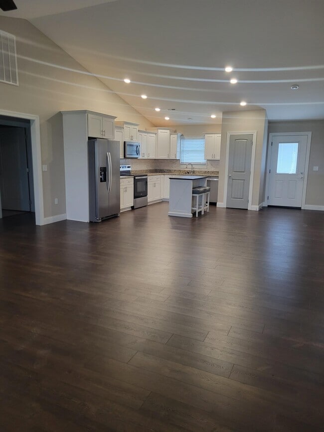 Photo - 2681 Cook Rd