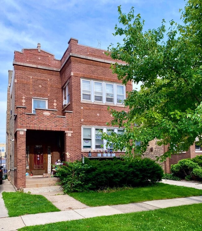 Building Photo - 1917 Elmwood Ave Unit #1 Rental