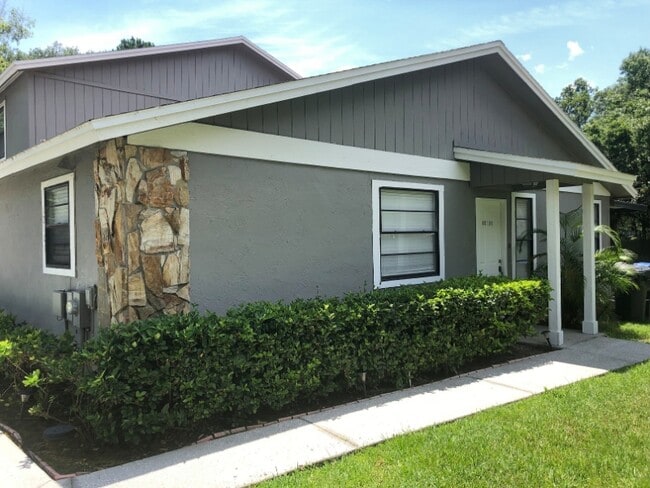 Photo - 10101 Lake Oak Cir