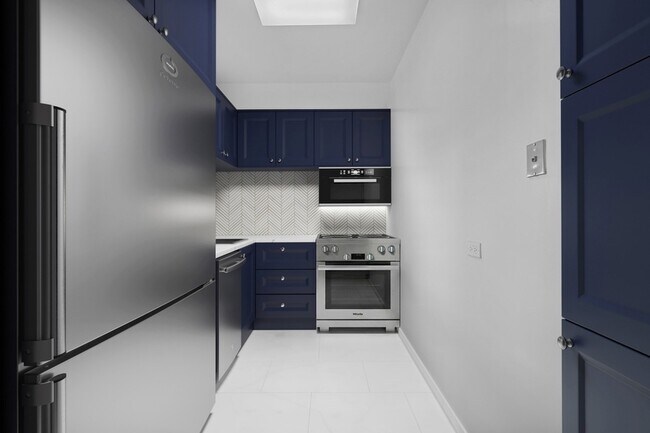 Photo - 150-156 W 56th St Unit 6205