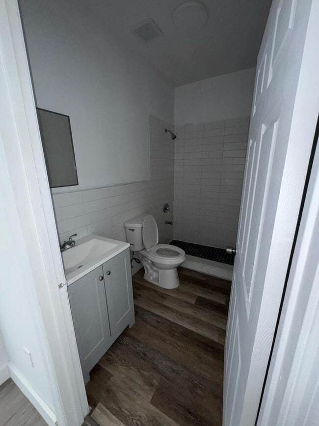 Photo - 6211 NW 7th Ave