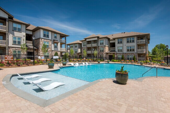 Photo - Sugarloaf Summit