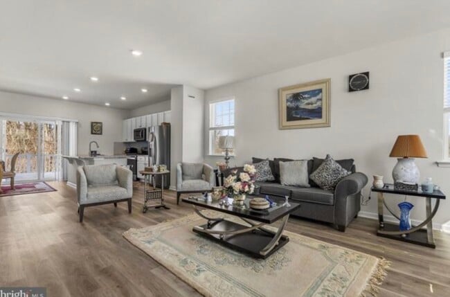 Photo - 110 Jonagold Dr
