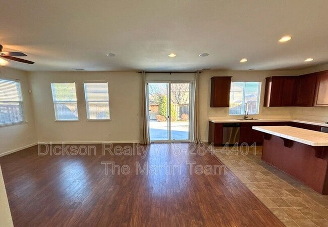 Photo - 515 Cortono Dr