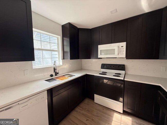 Photo - 1100 Pineland Ave Unit 7G
