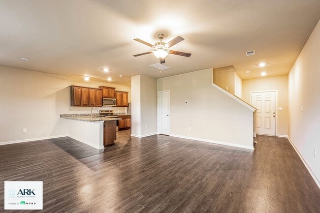 525 Clover Cir